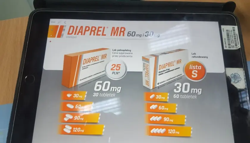 Na ekranie tabletu widoczna jest reklama leku DIAPREL MR z gliklazydem, prezentująca różne dawki i ceny.