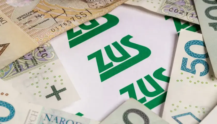 Czy emerytura jest płacona z góry? Sprawdź, jak to działa w Polsce