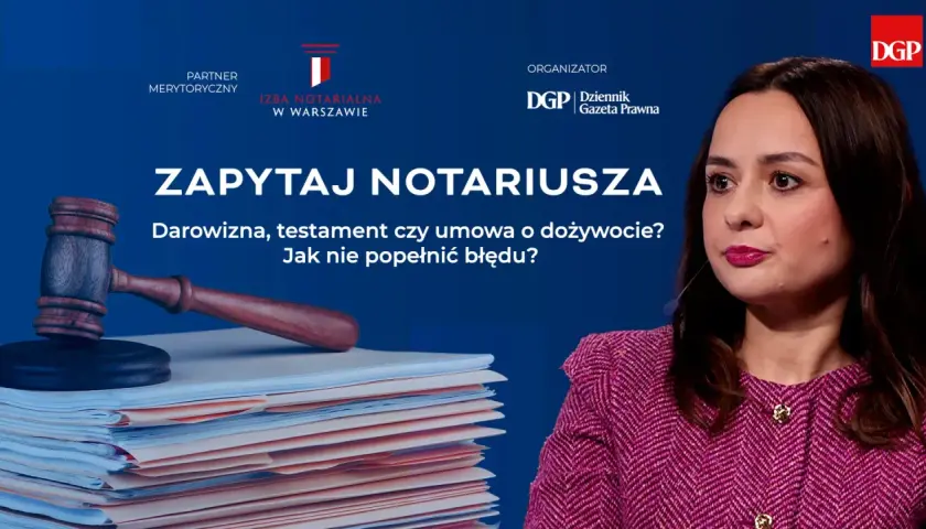 Młotek sędziowski na stercie dokumentów. Hasło "Zapytaj notariusza" i pytania o darowiznę, testament, umowę o dożywocie.